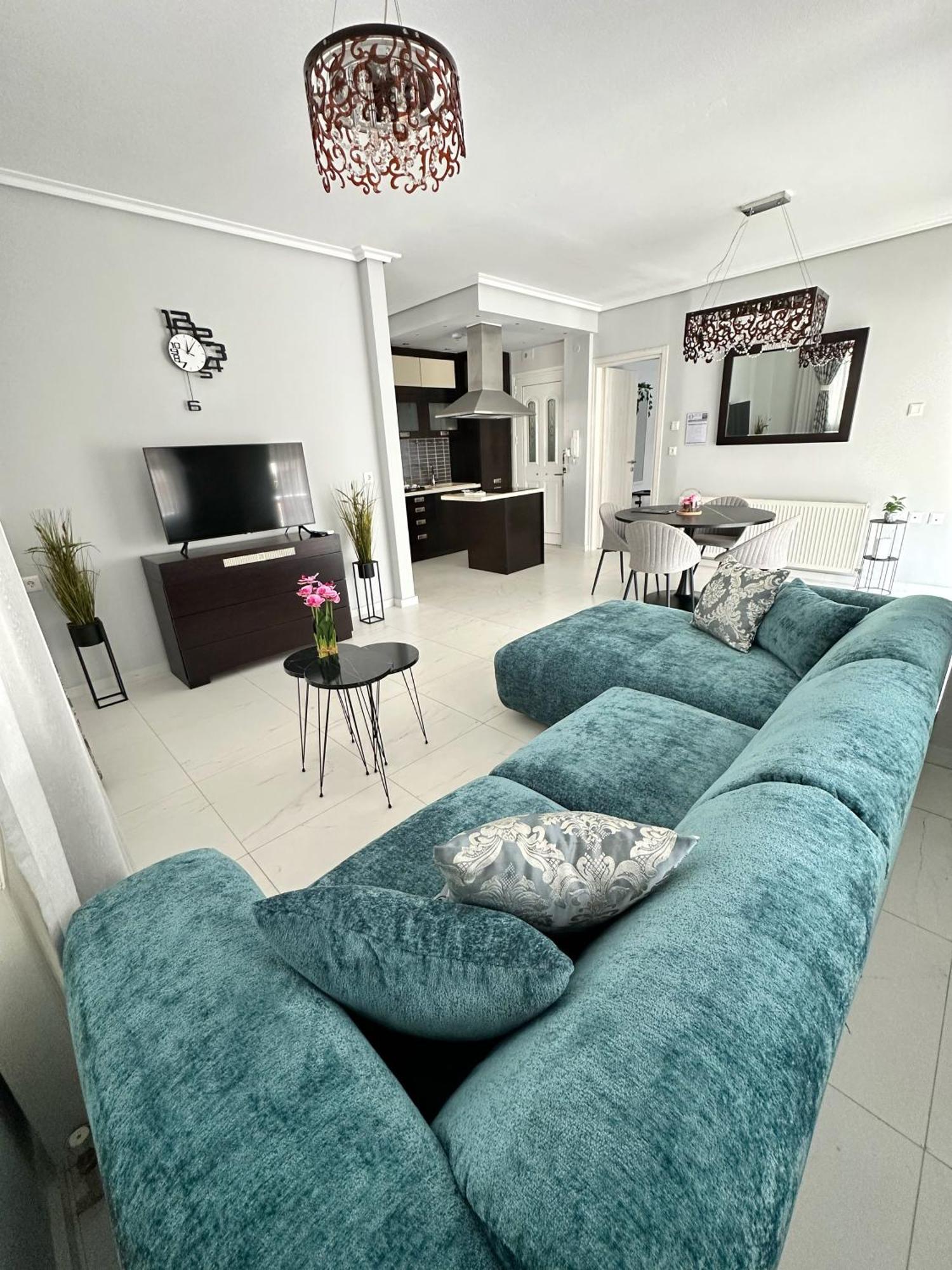 Eden Suite Paralia Exterior photo